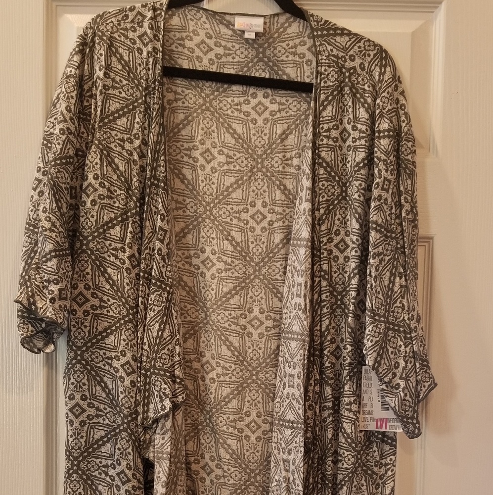 Lularoe Shirley